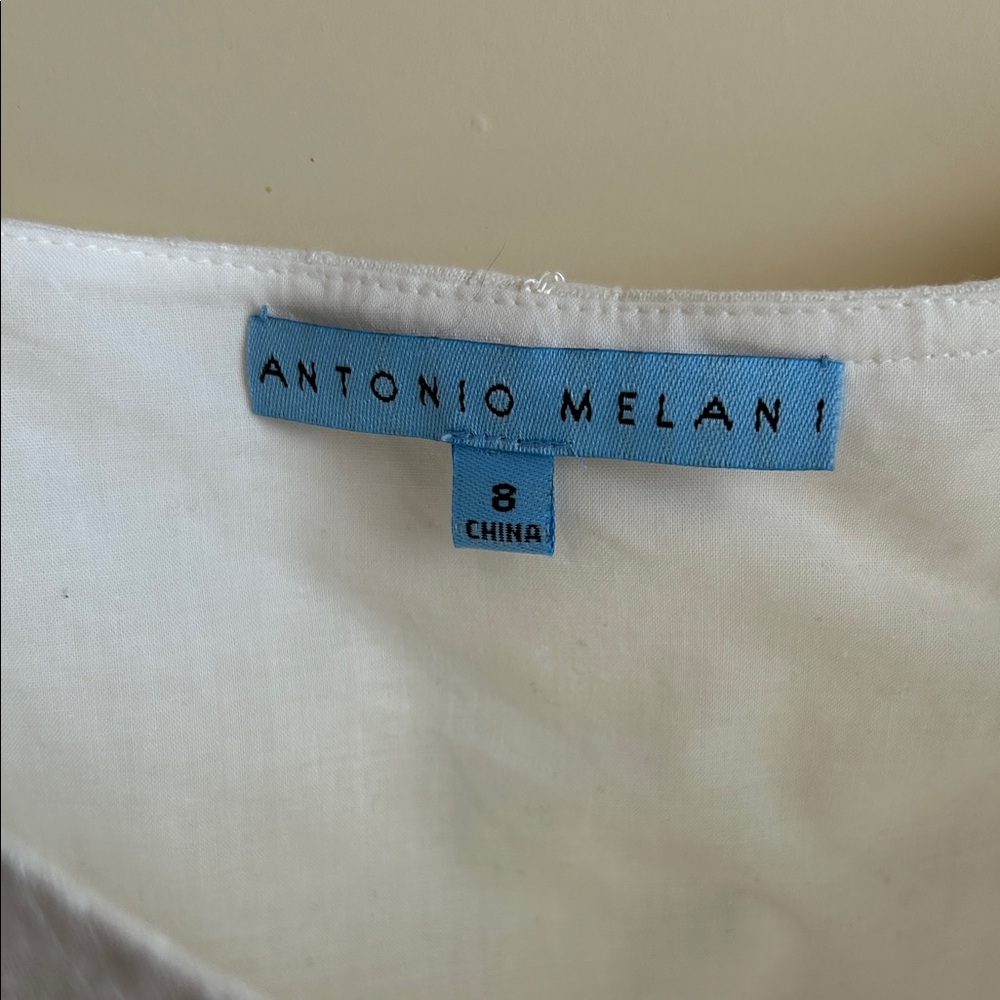 ANTONIO MELANI Cream Skirt
#0023 - Picture 2 of 10